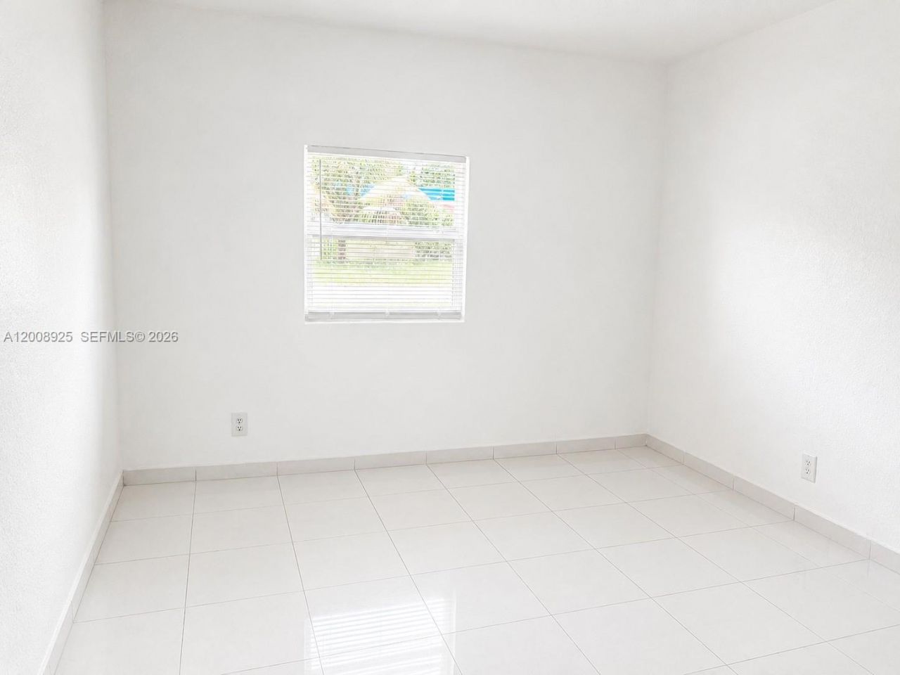 8210 SW 7th St , North Lauderdale, FL 33068 Photo