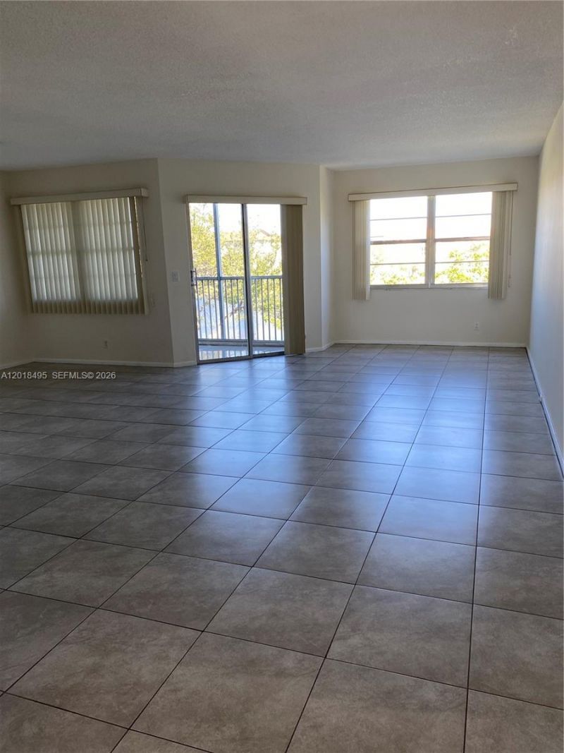 13055 SW 15th Ct , Unit 311S, Pembroke Pines, FL 33027 Photo