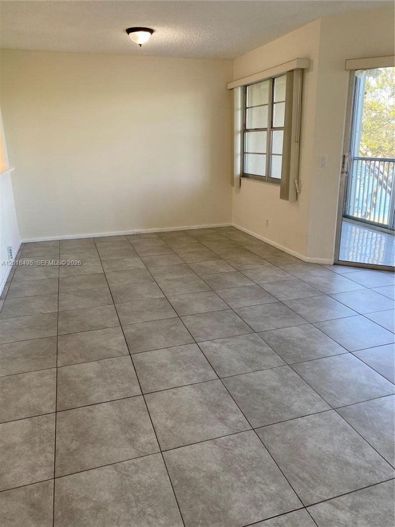13055 SW 15th Ct , Unit 311S, Pembroke Pines, FL 33027 Photo