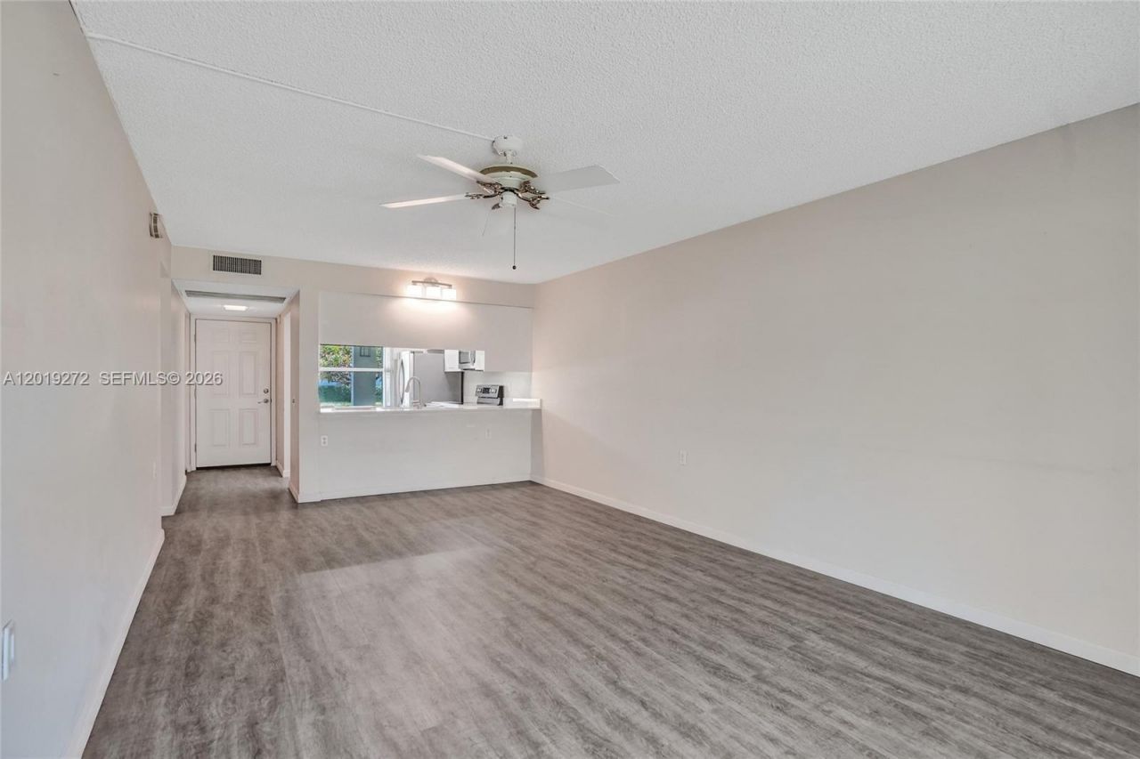 1108 Bahama Bnd, Unit B1, Coconut Creek, FL 33066 Photo
