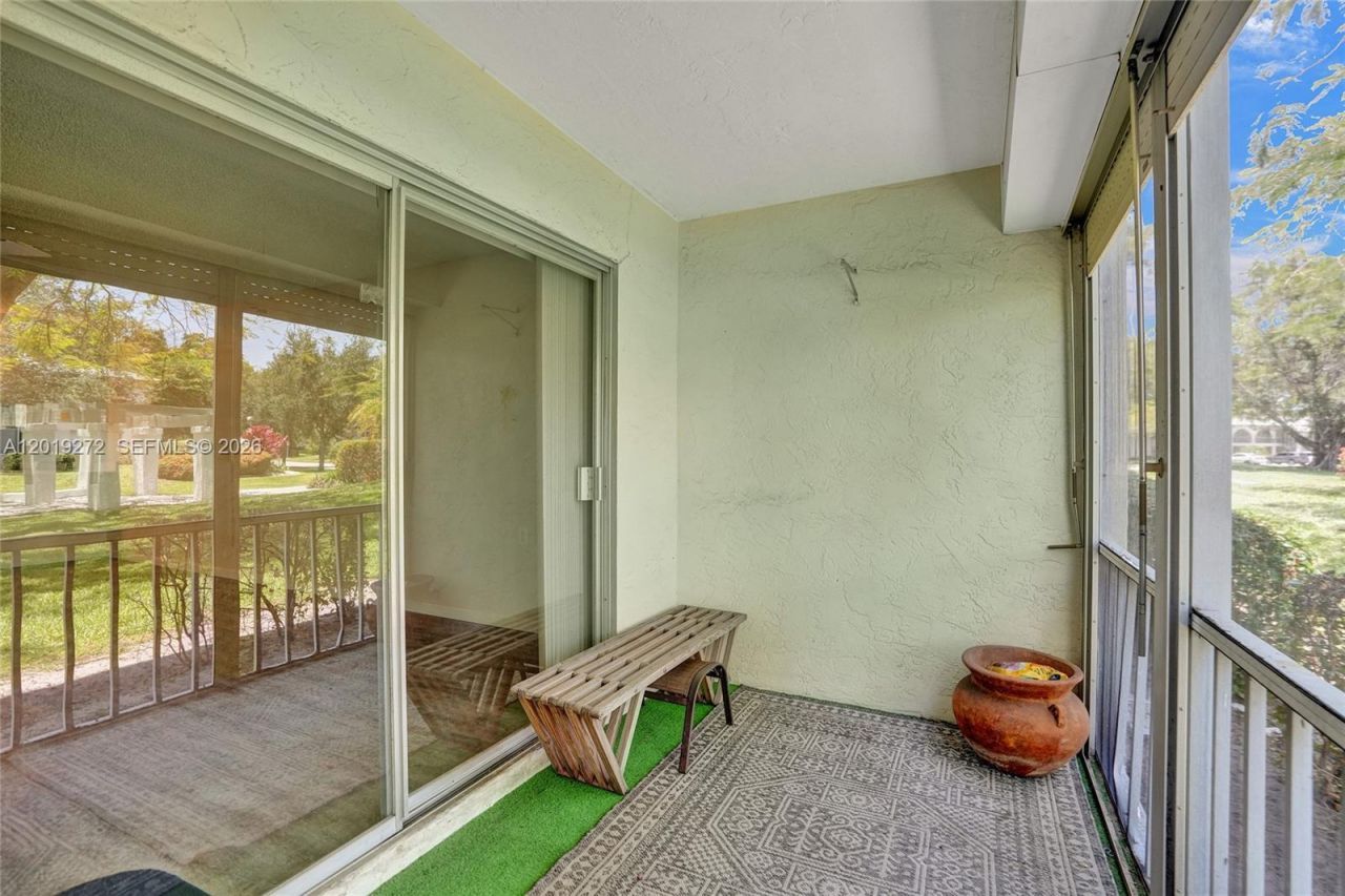1108 Bahama Bnd, Unit B1, Coconut Creek, FL 33066 Photo