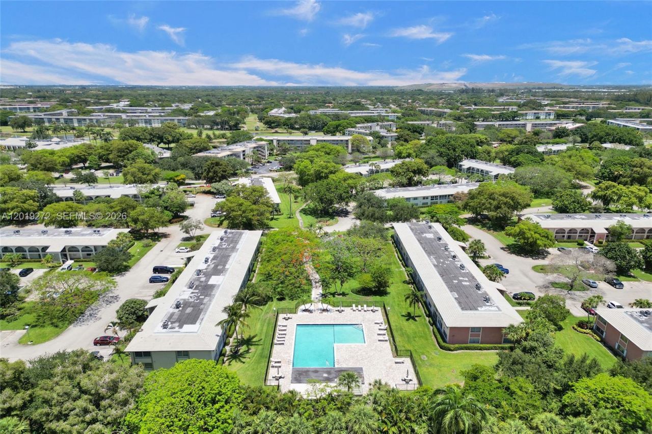 1108 Bahama Bnd, Unit B1, Coconut Creek, FL 33066 Photo
