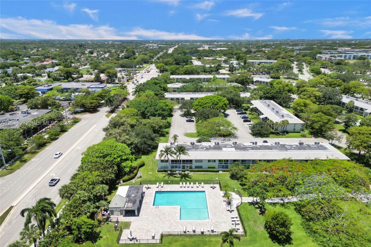 1108 Bahama Bnd, Unit B1, Coconut Creek, FL 33066 Photo