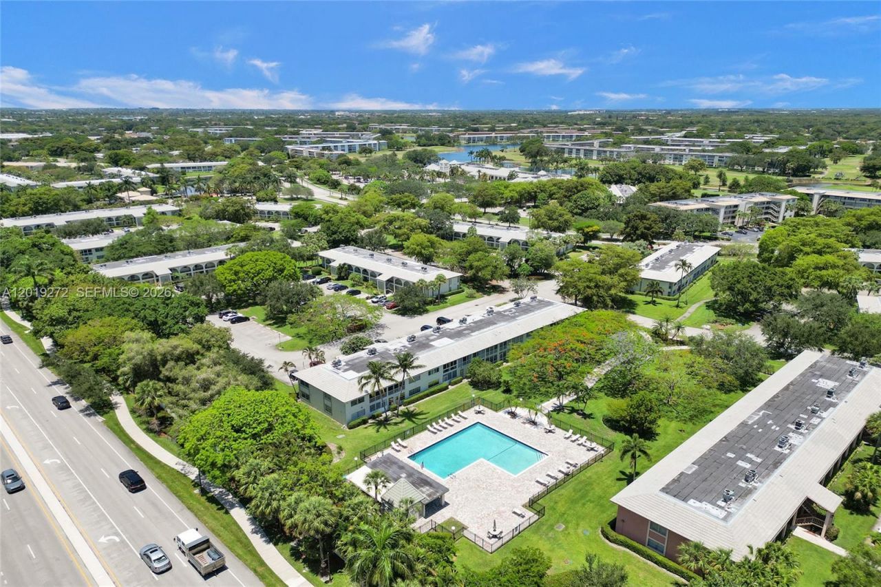 1108 Bahama Bnd, Unit B1, Coconut Creek, FL 33066 Photo