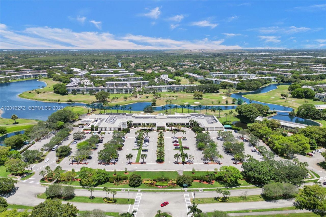 1108 Bahama Bnd, Unit B1, Coconut Creek, FL 33066 Photo