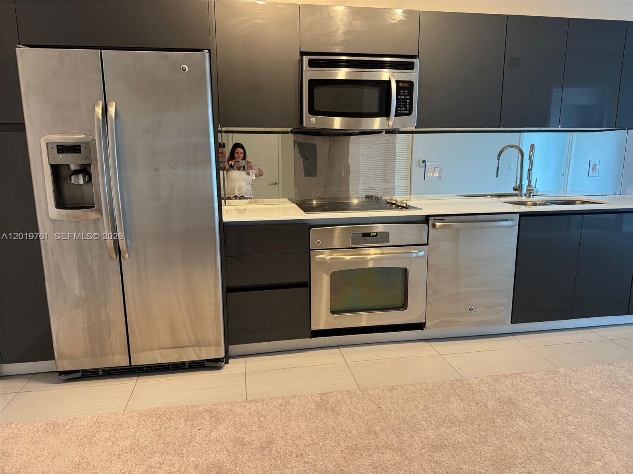 31 SE 6th St, Unit 2004, Miami, FL 33131 Photo