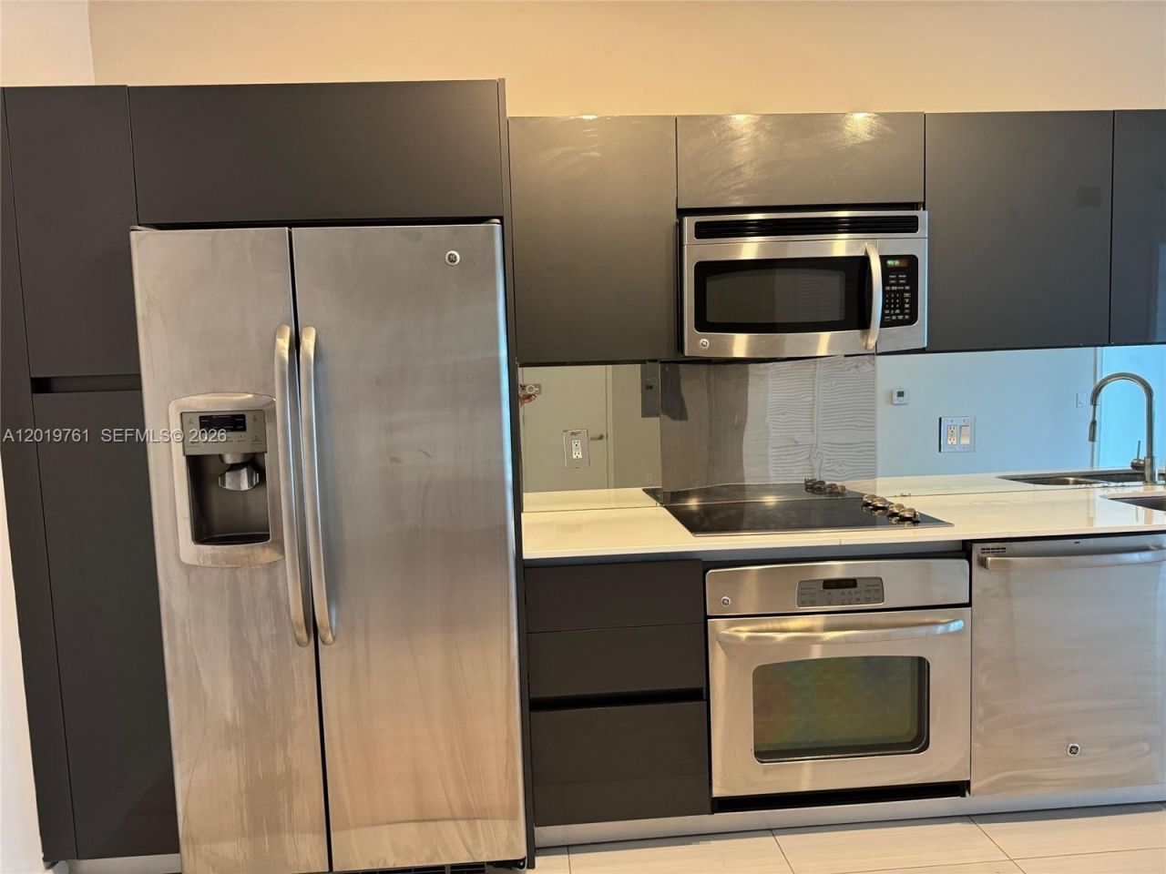 31 SE 6th St, Unit 2004, Miami, FL 33131 Photo