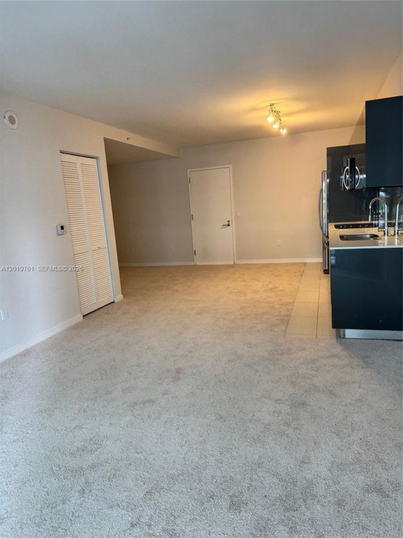 31 SE 6th St, Unit 2004, Miami, FL 33131 Photo