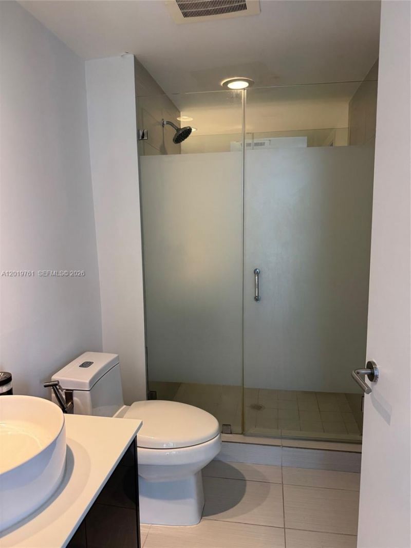 31 SE 6th St , Unit 2004, Miami, FL 33131 Photo