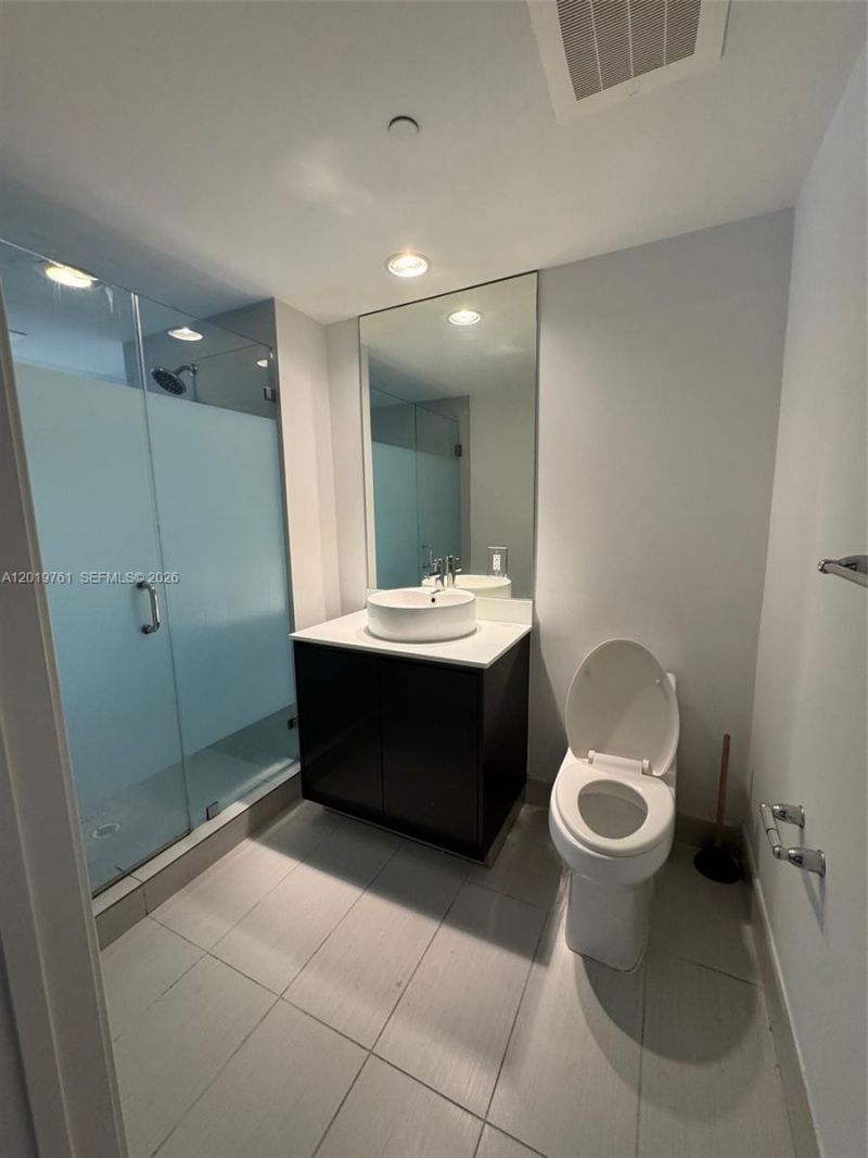 31 SE 6th St , Unit 2004, Miami, FL 33131 Photo