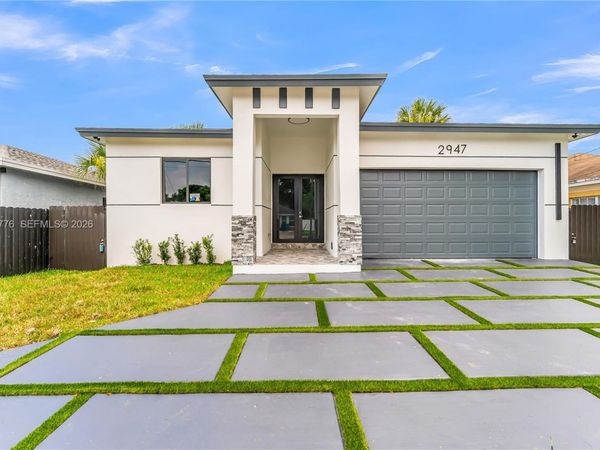 2947 NW 9th St, Fort Lauderdale, FL 33311