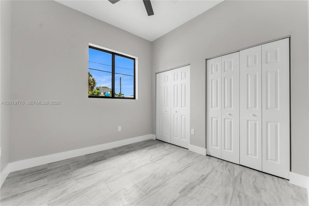 2947 NW 9th St, Fort Lauderdale, FL 33311 Photo