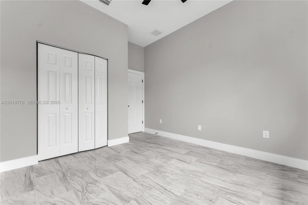 2947 NW 9th St, Fort Lauderdale, FL 33311 Photo