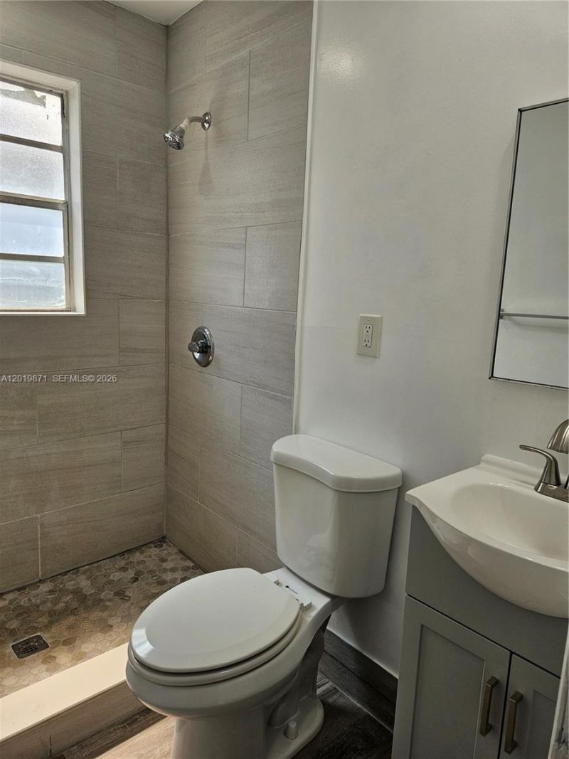 2034 Taylor St, Unit 2034, Hollywood, FL 33020 Photo