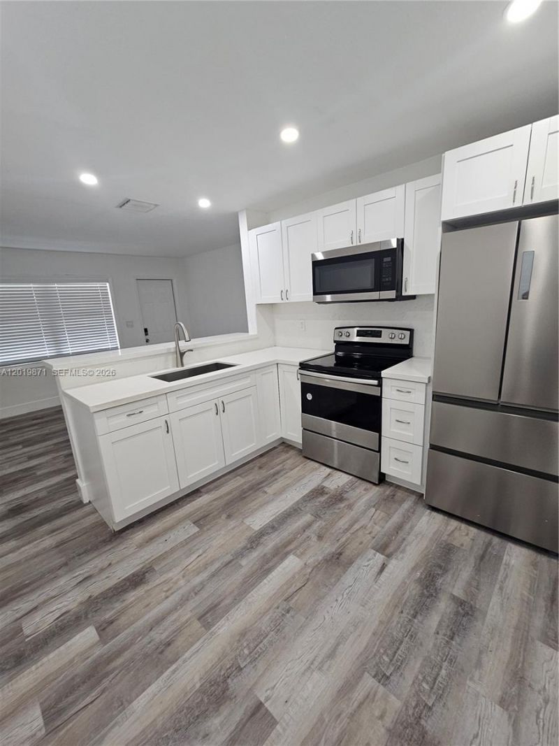 2034 Taylor St, Unit 2034, Hollywood, FL 33020 Photo