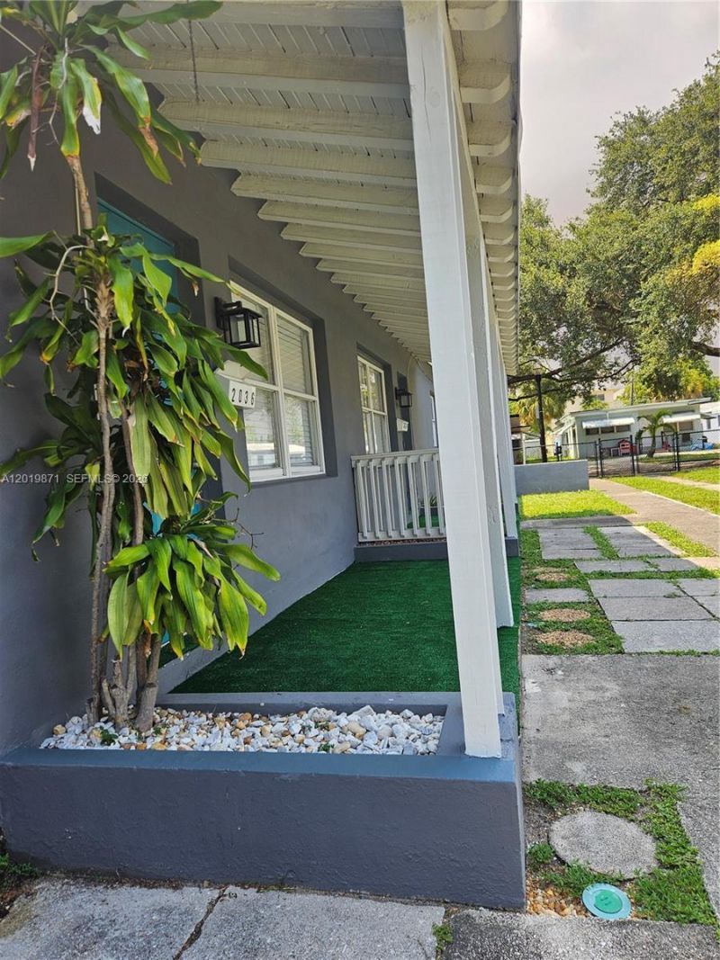 2034 Taylor St, Unit 2034, Hollywood, FL 33020 Photo