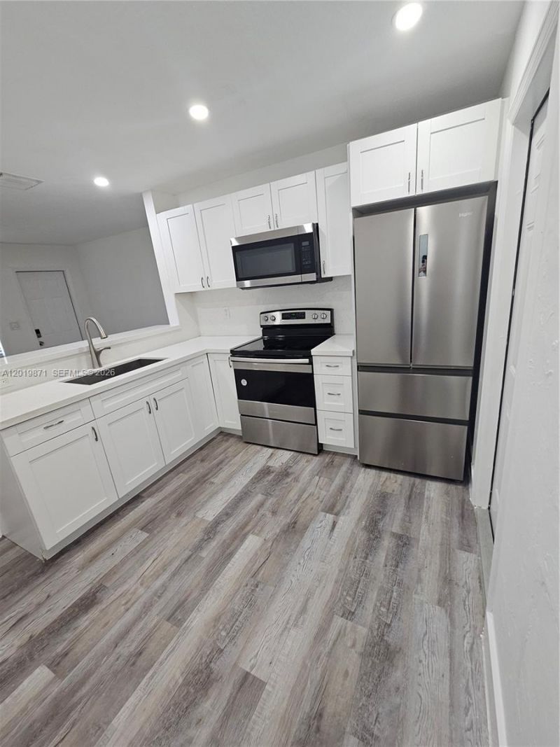2034 Taylor St, Unit 2034, Hollywood, FL 33020 Photo