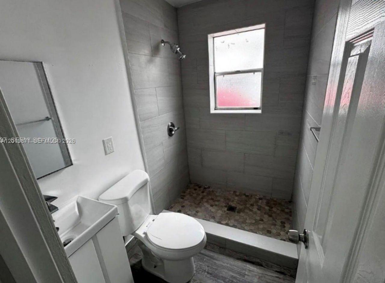 2030 Taylor St, Unit 2030, Hollywood, FL 33020 Photo
