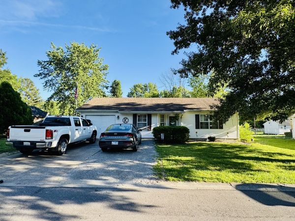 1609 Kiowa Drive , Marion, IL 62959