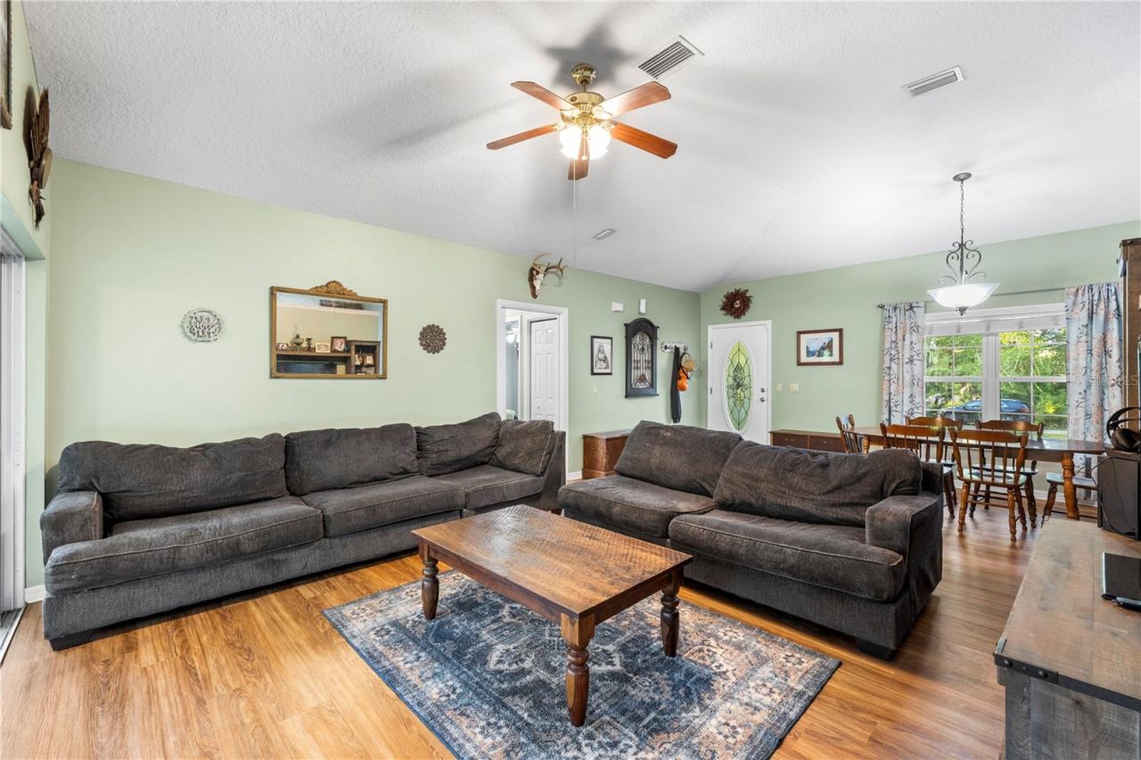 7400 S Eastlake Drive , Floral City, FL 34436 Photo