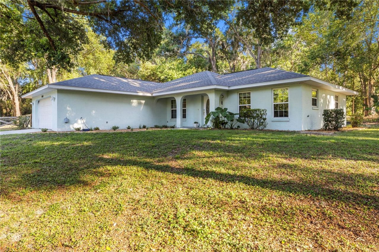 7400 S Eastlake Drive , Floral City, FL 34436 Photo