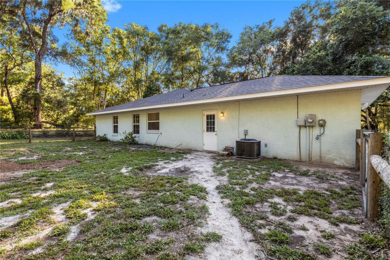 7400 S Eastlake Drive , Floral City, FL 34436 Photo