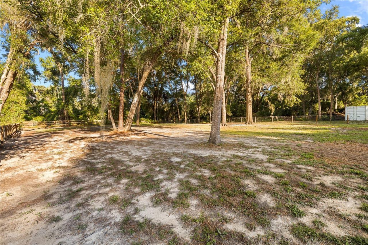 7400 S Eastlake Drive , Floral City, FL 34436 Photo