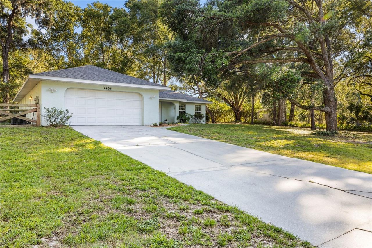 7400 S Eastlake Drive , Floral City, FL 34436 Photo