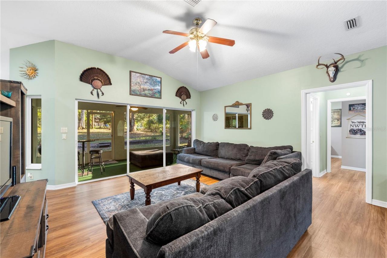 7400 S Eastlake Drive , Floral City, FL 34436 Photo