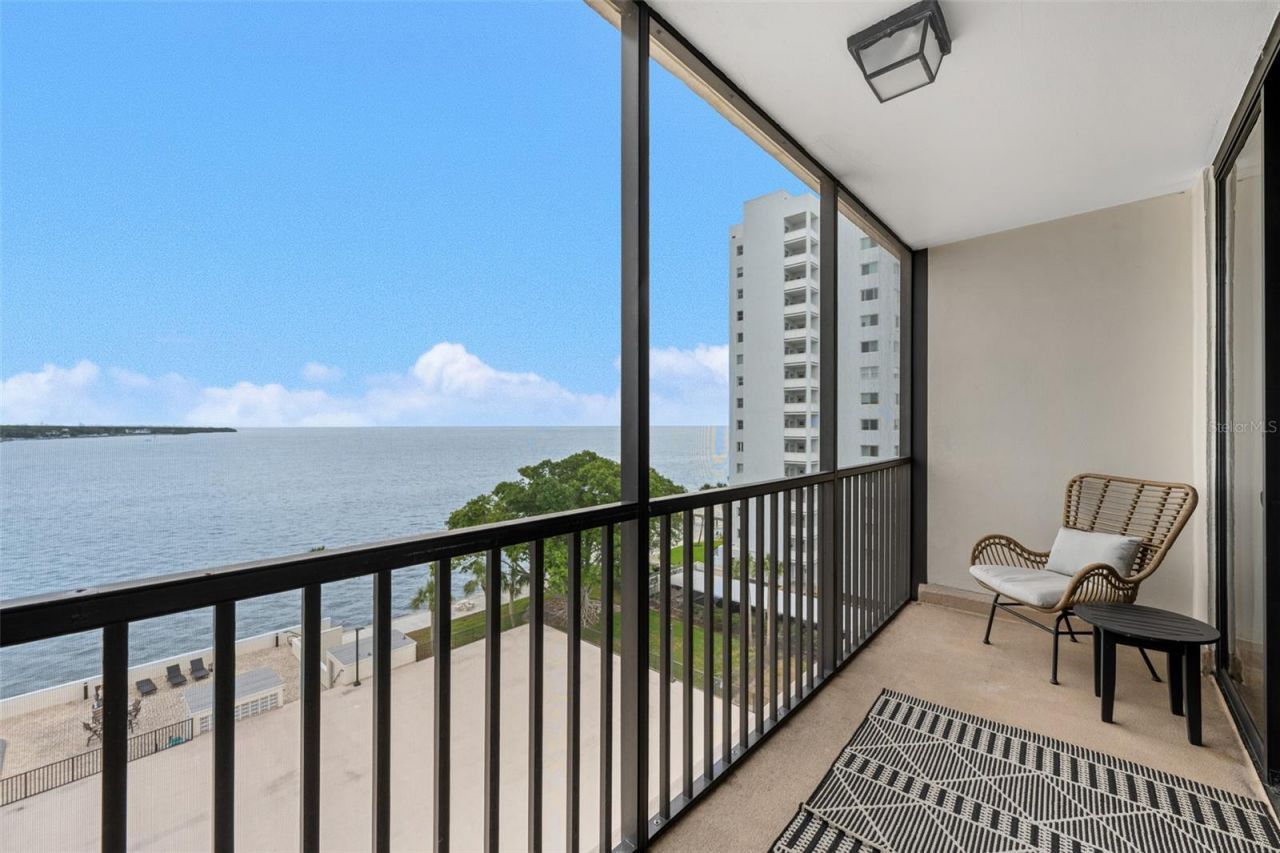 7100 Sunshine Skyway Lane S, Unit 701, Saint Petersburg, FL 33711 Photo