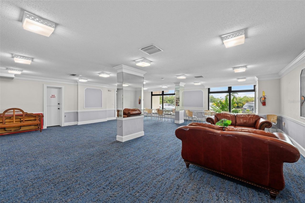 7100 Sunshine Skyway Lane S, Unit 701, Saint Petersburg, FL 33711 Photo