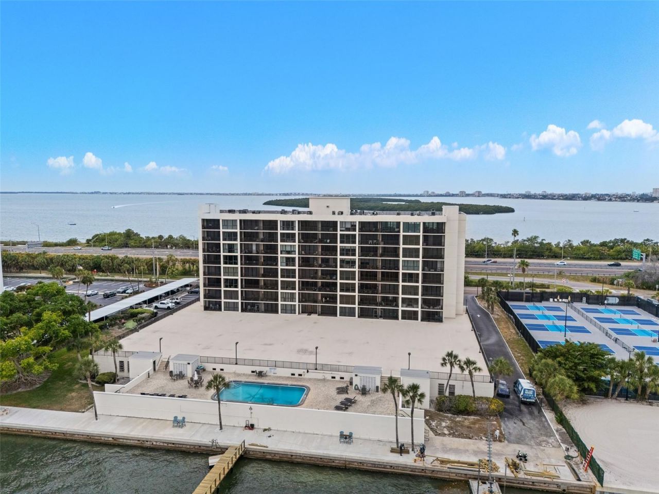 7100 Sunshine Skyway Lane S, Unit 701, Saint Petersburg, FL 33711 Photo