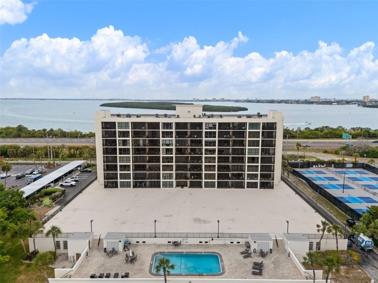 7100 Sunshine Skyway Lane S, Unit 701, Saint Petersburg, FL 33711 Photo