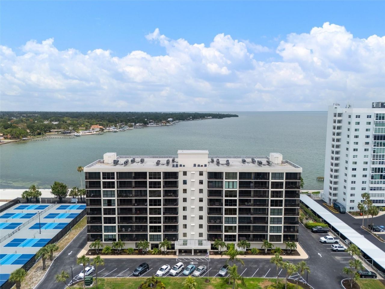 7100 Sunshine Skyway Lane S, Unit 701, Saint Petersburg, FL 33711 Photo