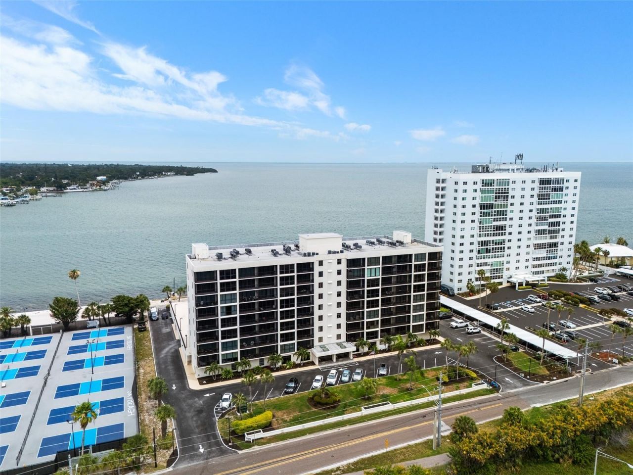 7100 Sunshine Skyway Lane S, Unit 701, Saint Petersburg, FL 33711 Photo
