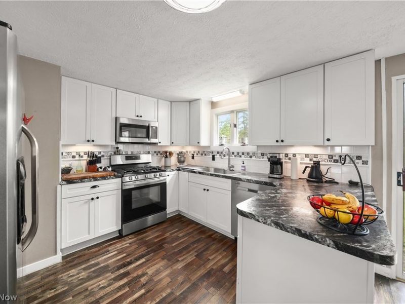 9142 Mount Vernon Drive , Streetsboro, OH 44241 Photo 12