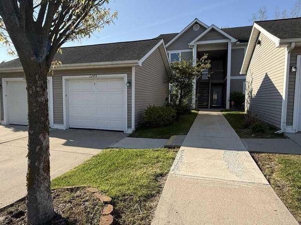 1245 Heatherwood Lane , Ann Arbor, MI 48108