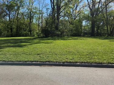 5099 Admiral Street , Westland, MI 48186