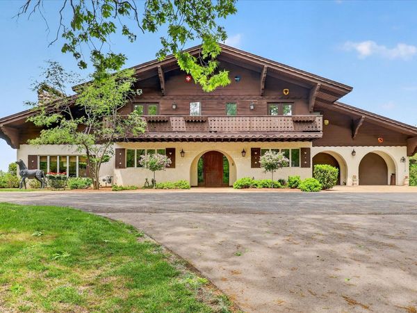 2532 Skyline Drive, Janesville, WI 53548