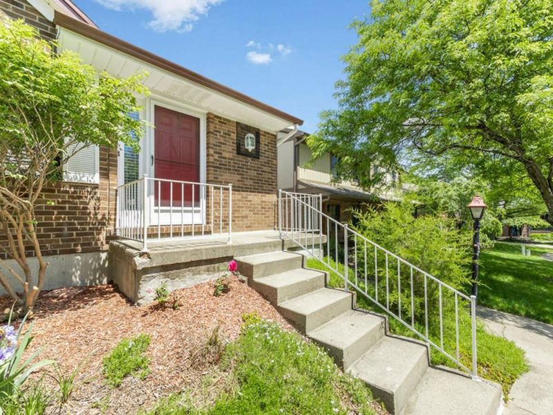 1813 Tuxworth Avenue, Unit 2(10), Cincinnati, OH 45238 Photo 2