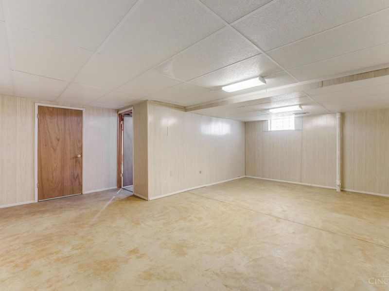 1813 Tuxworth Avenue, Unit 2(10), Cincinnati, OH 45238 Photo 28