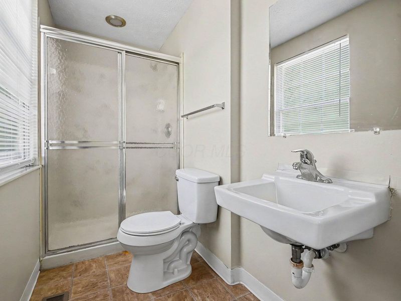6378 Barnside Drive , Canal Winchester, OH 43110 Photo 15