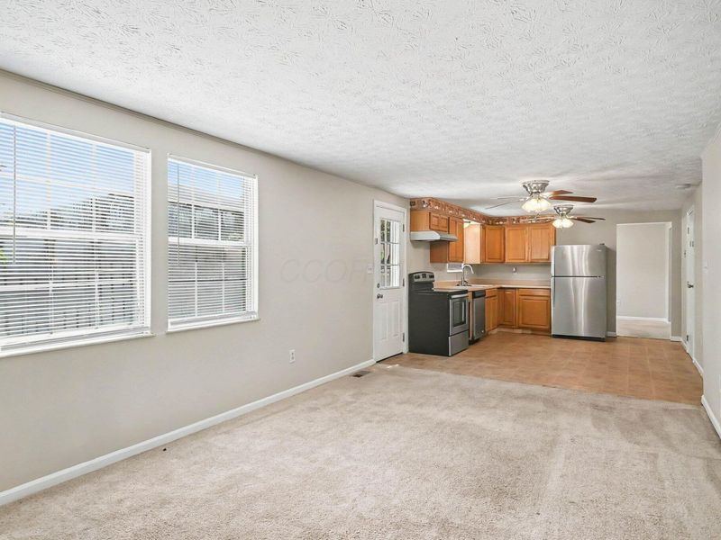 6378 Barnside Drive , Canal Winchester, OH 43110 Photo 9