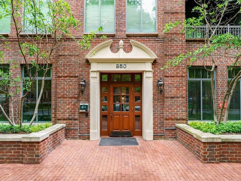 250 Daniel Burnham Square, Unit 606, Columbus, OH 43215 Photo 3