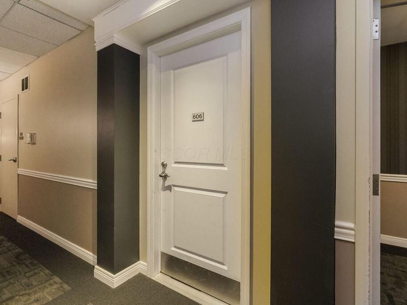 250 Daniel Burnham Square, Unit 606, Columbus, OH 43215 Photo 4