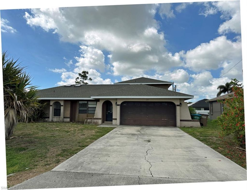 210 SE 4th St, Cape Coral, FL 33990 Main Photo