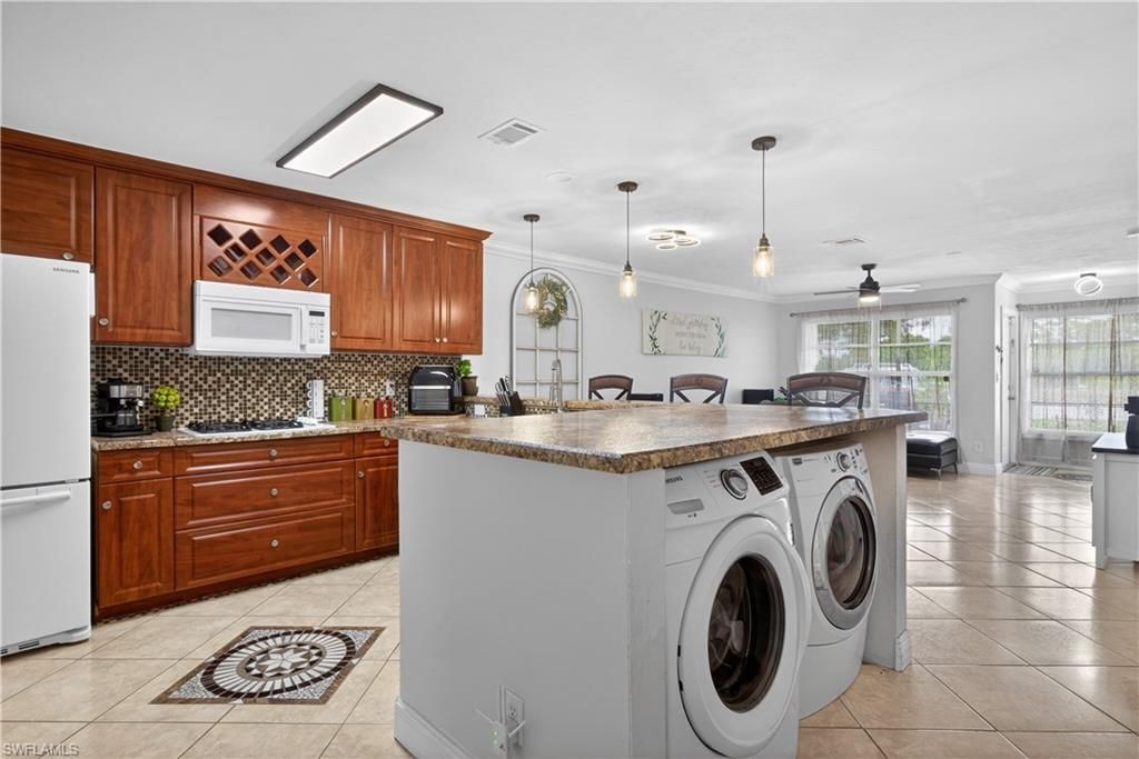 1129 Joel Blvd , Lehigh Acres, FL 33936 Photo