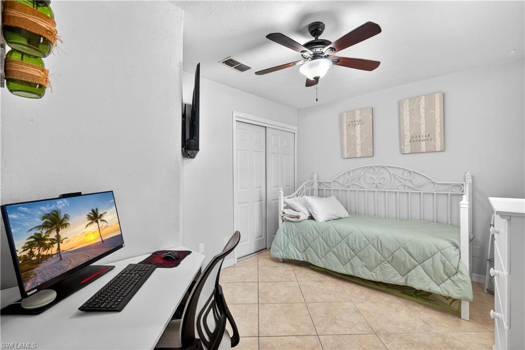 1129 Joel Blvd , Lehigh Acres, FL 33936 Photo