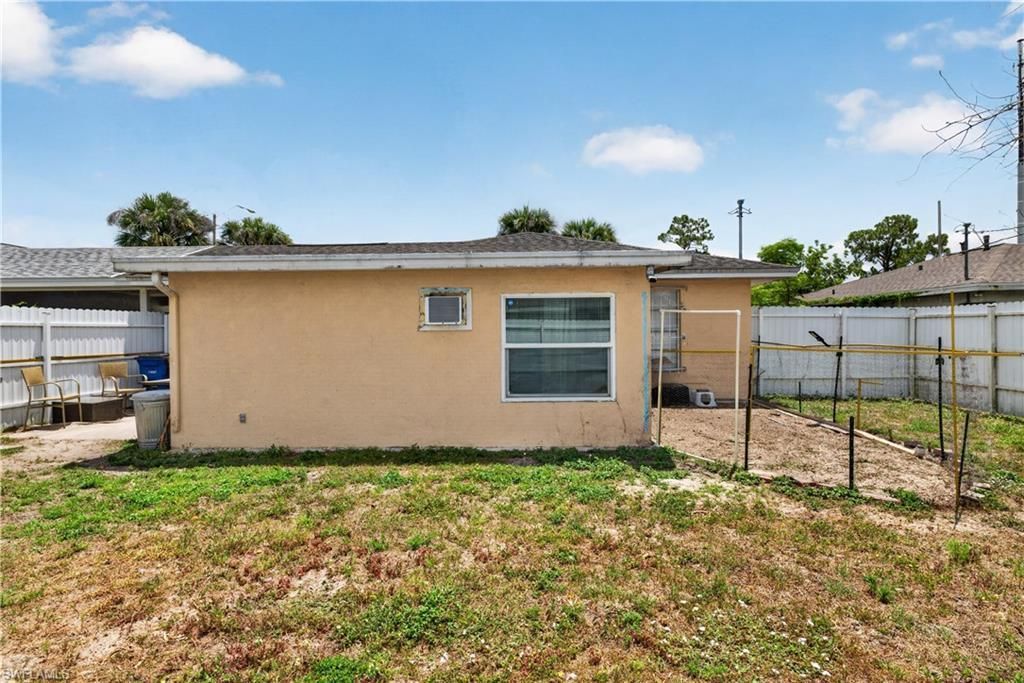 1129 Joel Blvd , Lehigh Acres, FL 33936 Photo