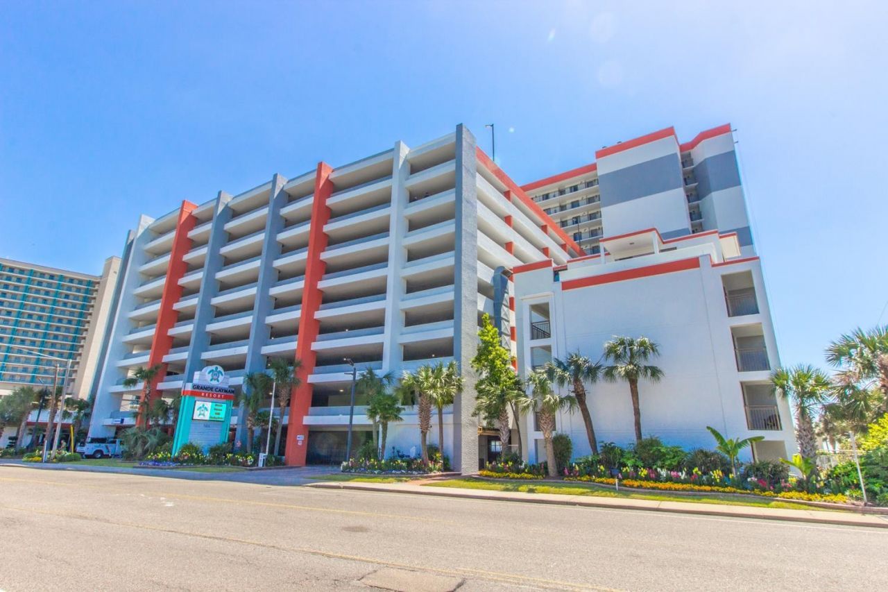 7200 N Ocean Blvd.  Photo 32